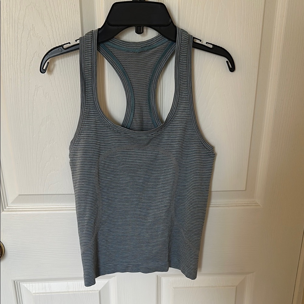 Swiftly race tank striped, size 4